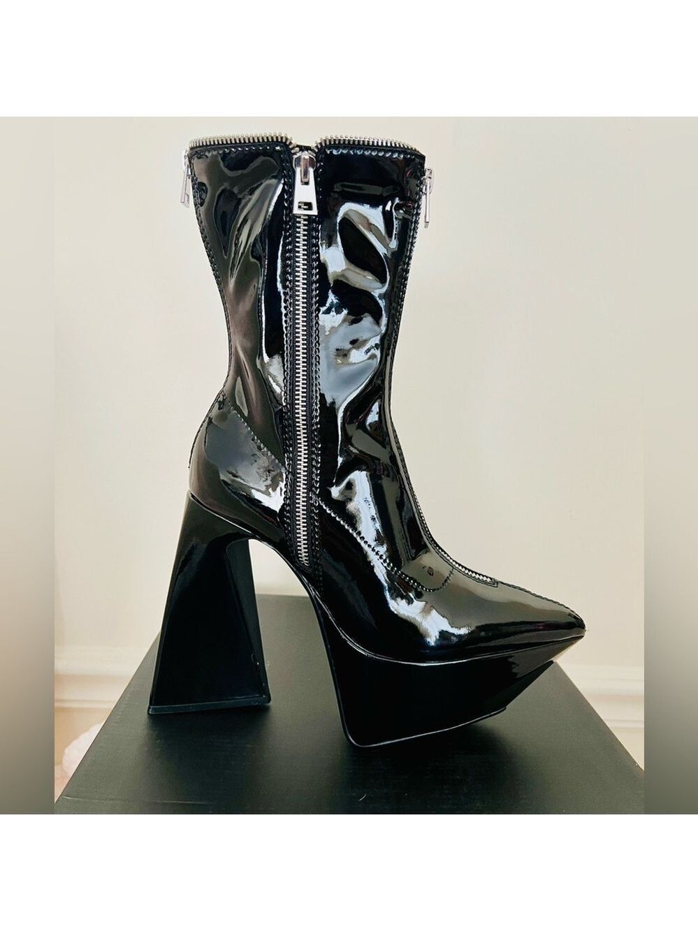 ❤️‍🔥HP!💋Future Trippin’ Ankle Boots Dolls Kill Poster Girl Angular Flare Heel - Picture 3 of 16